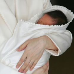 Наложило се бебето да бъде изродено със спешно секцио (Сн. Архив). Сн.: Getty Images/Guliver