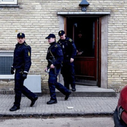 Датските полицаи призоваха гражданите да не излизат (снимка архив). Сн.: EPA/БГНЕС