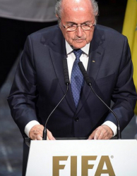 Президентът на ФИФА съобщи за политически натиск при избора на домакини за световни първенства. Сн.: EPA/БГНЕС